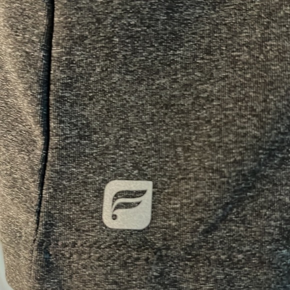 Fabletics tank in light grey - Picture 3 of 3